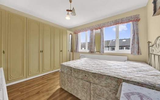 3-Bedroom Terraced House to Rent – Roman Road, London E6